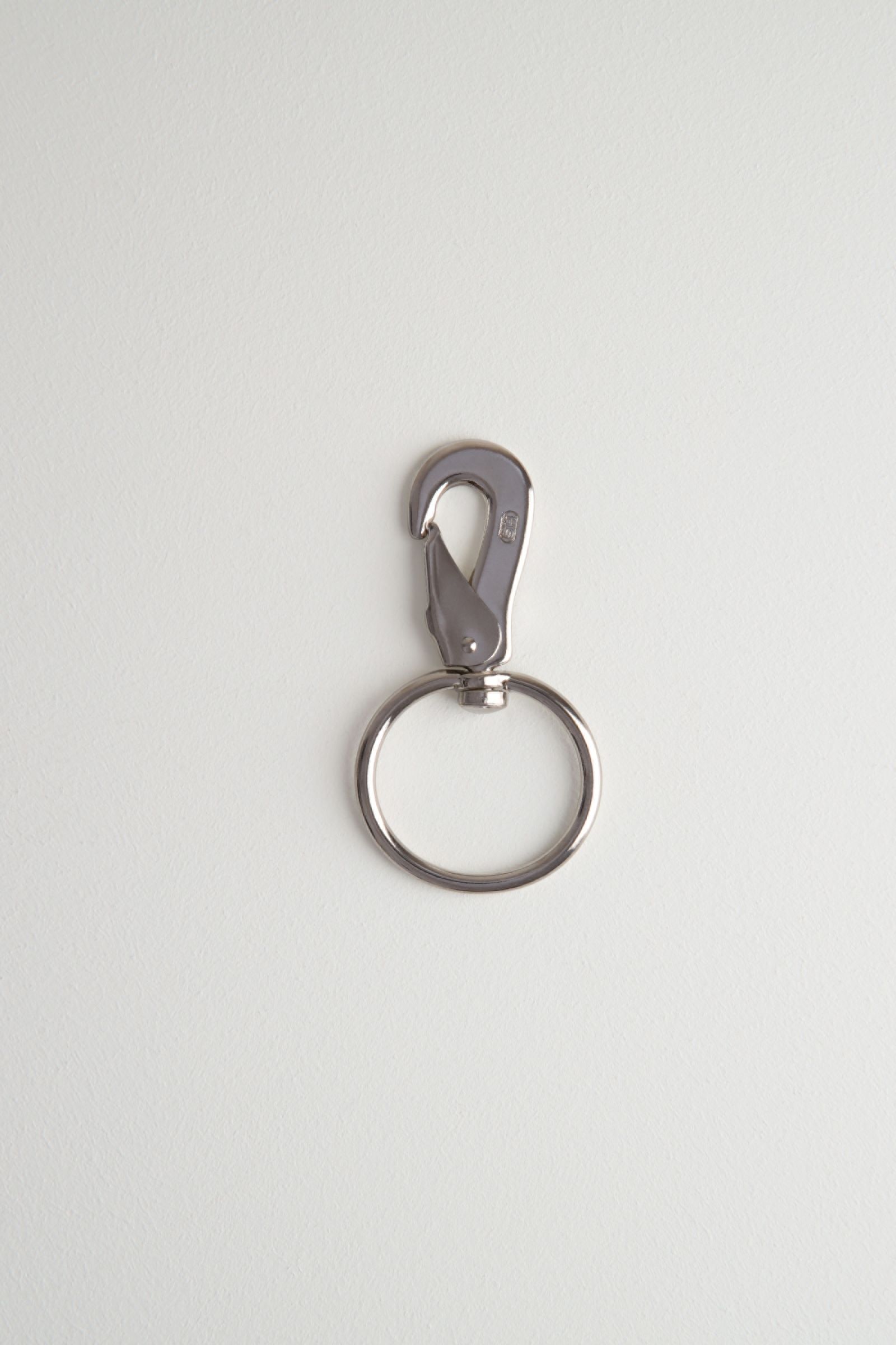 Locked Surcingle Tarret with hook.
